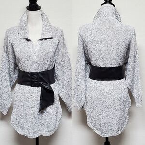 VINTAGE 1970s Erika Gray Black Speckle Knit High Low V-neck Wide Belt Dress M